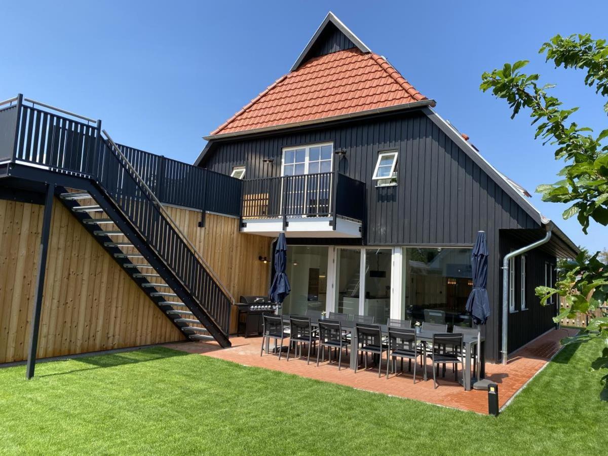 Fh Magnolia Fuer 12 Pers. Mit Terrasse + Dachterasse Villa Born Exterior photo